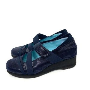 Thierry Rabotin Navy Blue & Black Mary Jane Wedge Heel Strappy Shoes Size 40